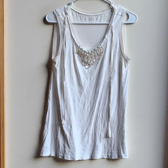 LOFT Ivory Beaded V-Neck Tank Top Size Small - Picture 7 of 15